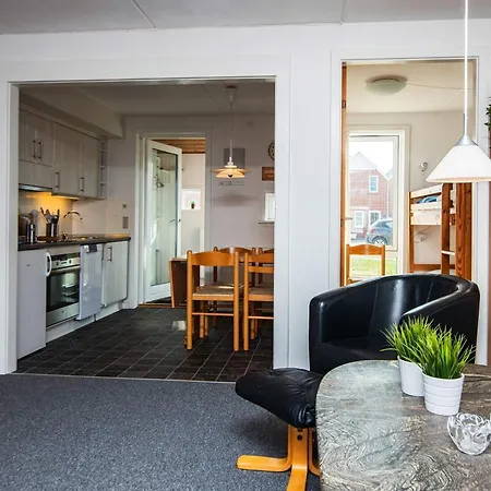 6 Person Holiday In R M Ferienhaus *
